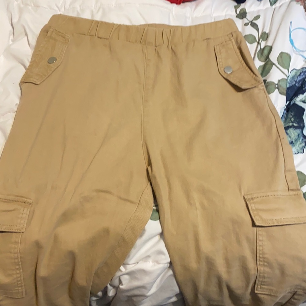 Khaki jogger large